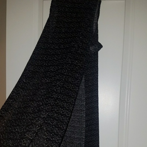NWOT QED London Long Line Tunic Top in Black - Picture 5 of 5